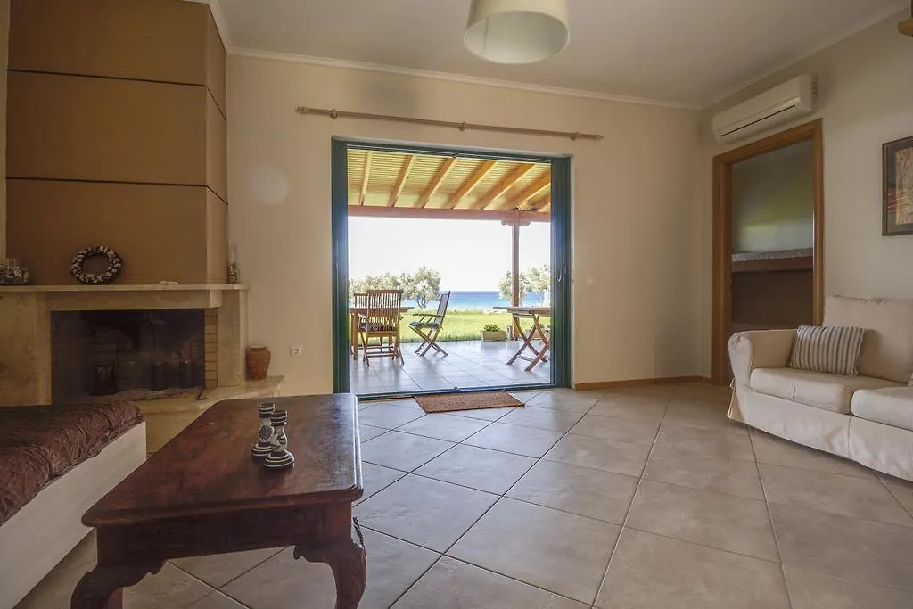 Kaloutsikos Sea Side Home Skála Foúrkas
